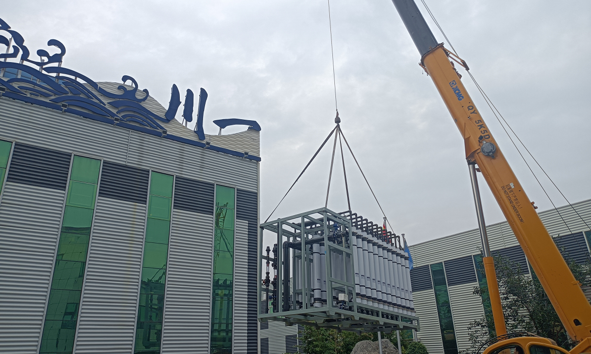 【川一股份】240T/H超滤设备+2套108T/H反渗透设备装车发往河北保定市
